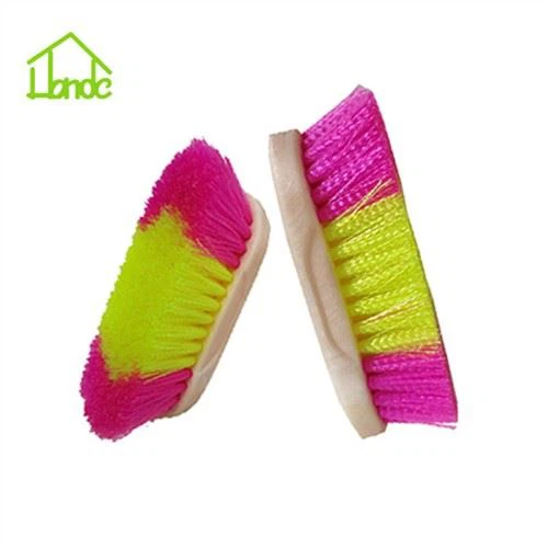 Bright PP Grooming Brush Kefa na telo koňa