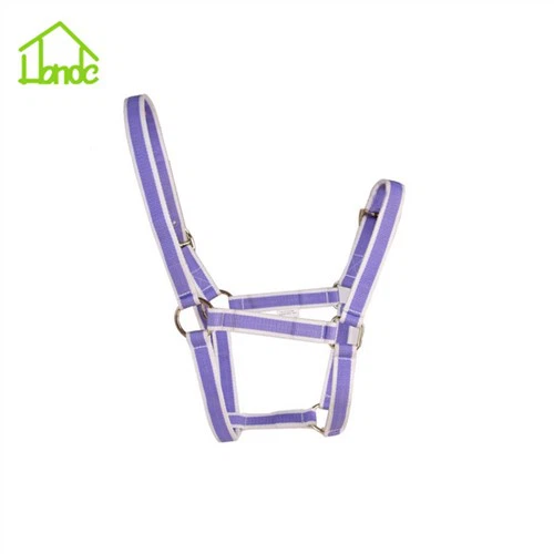 Typy ohlávok pre kone Personalizované ohlávky